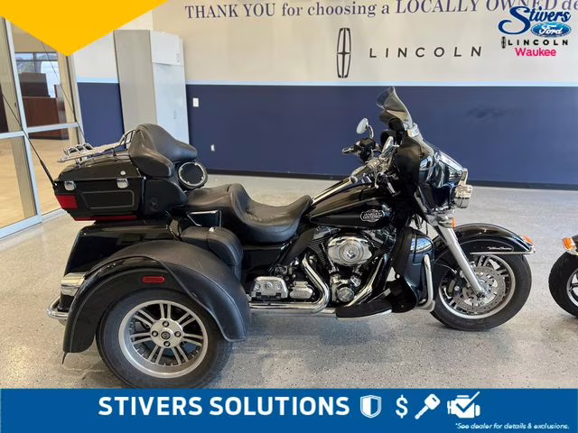 2009 Black Harley-Davidson Harley Davidson HD RWD Motorcycle