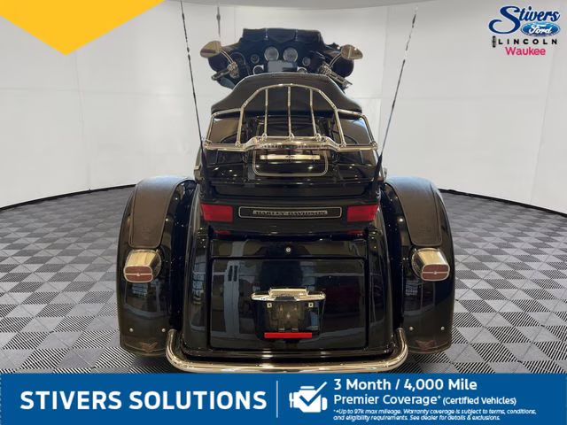 2009 Black Harley-Davidson Harley Davidson HD RWD Motorcycle