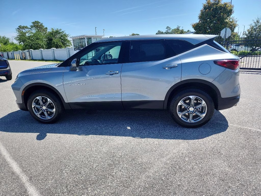 2024 Sterling Gray Metallic Chevrolet Blazer LT FWD SUV