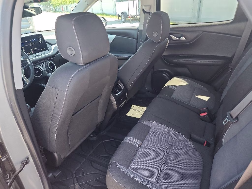 2024 Sterling Gray Metallic Chevrolet Blazer LT FWD SUV