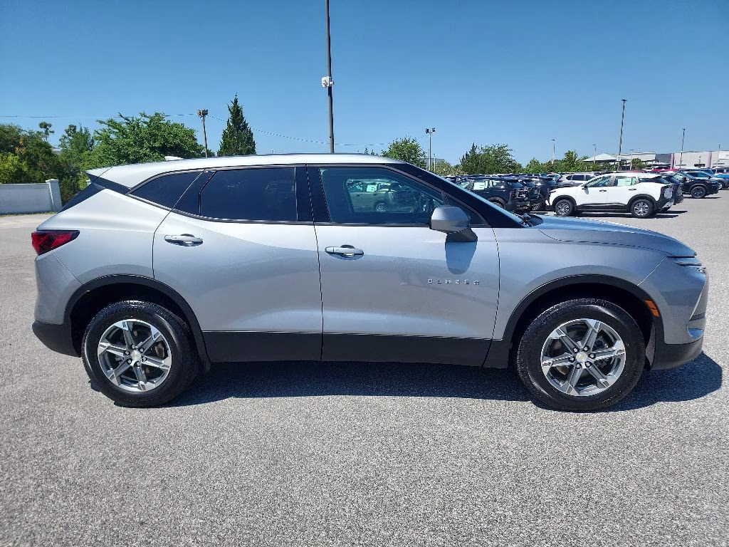 2024 Sterling Gray Metallic Chevrolet Blazer LT FWD SUV