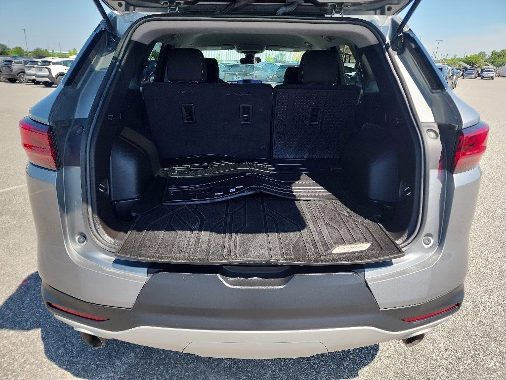 2024 Sterling Gray Metallic Chevrolet Blazer LT FWD SUV