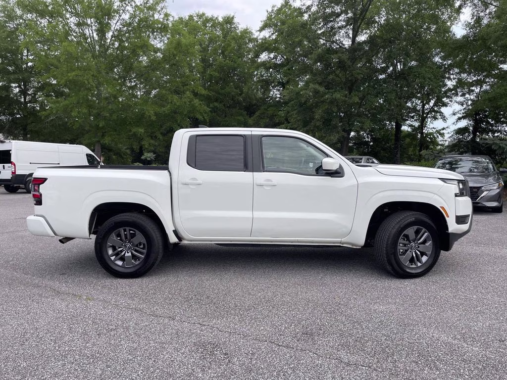 2026 Glacier White Nissan Frontier SV 4X4 Truck