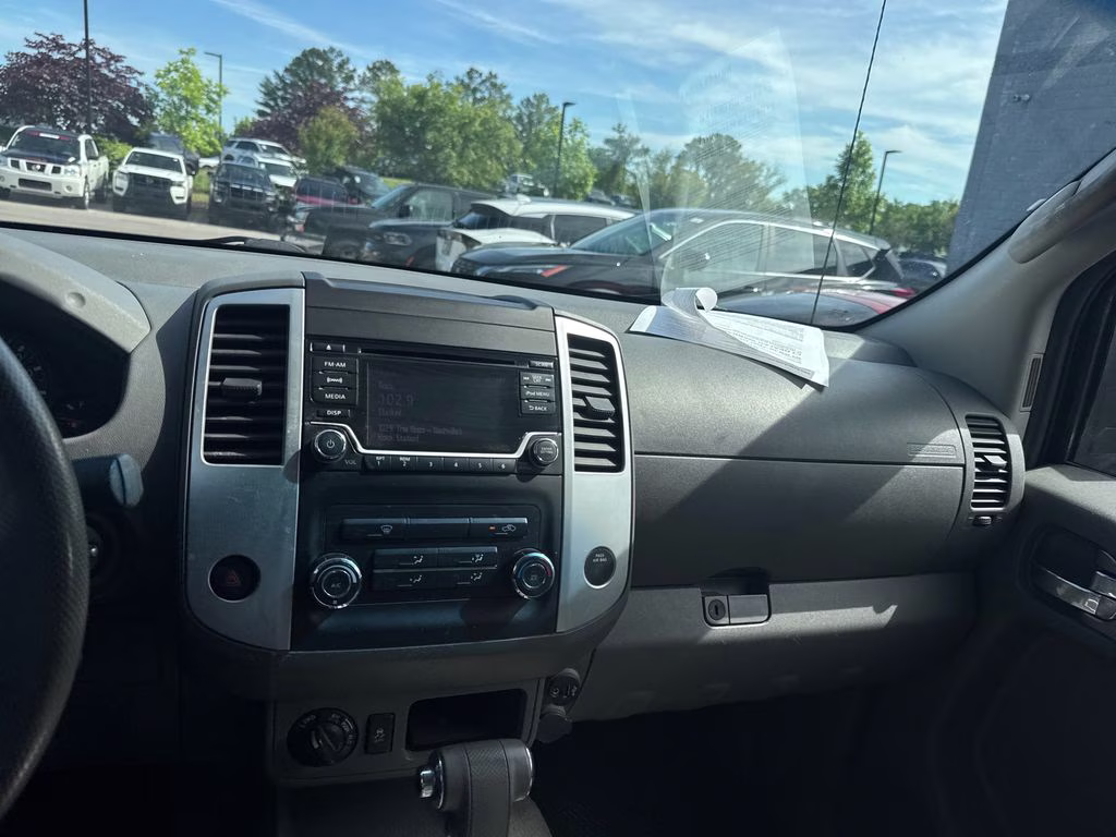 2018 Brilliant Silver Nissan Frontier SV 4X4 Truck