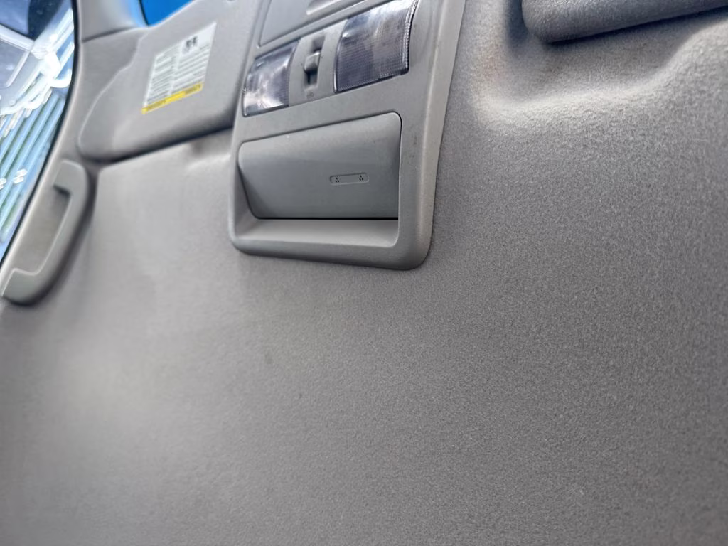 2018 Brilliant Silver Nissan Frontier SV 4X4 Truck