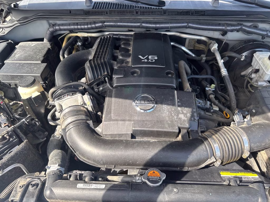 2018 Brilliant Silver Nissan Frontier SV 4X4 Truck