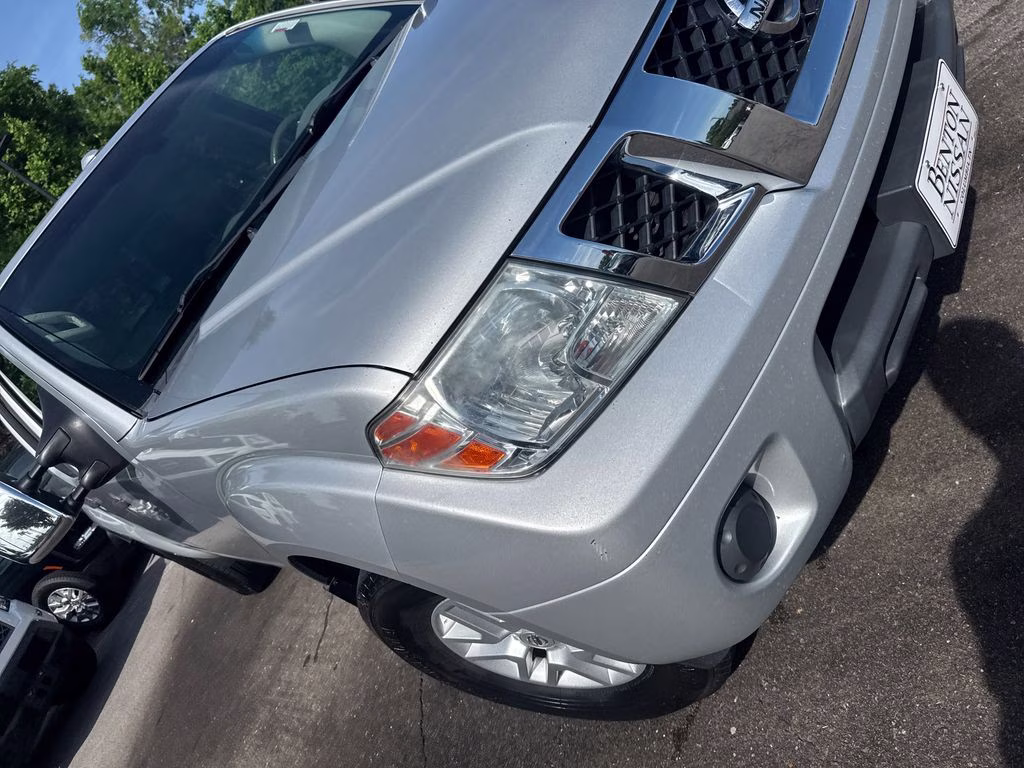 2018 Brilliant Silver Nissan Frontier SV 4X4 Truck