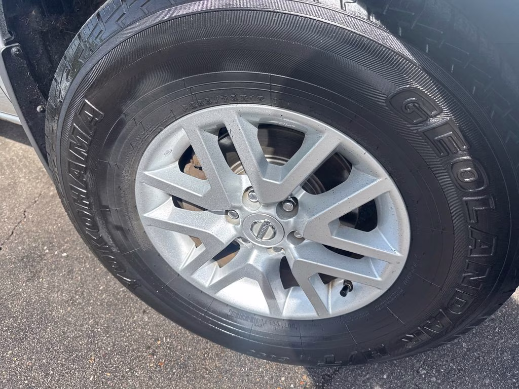 2018 Brilliant Silver Nissan Frontier SV 4X4 Truck