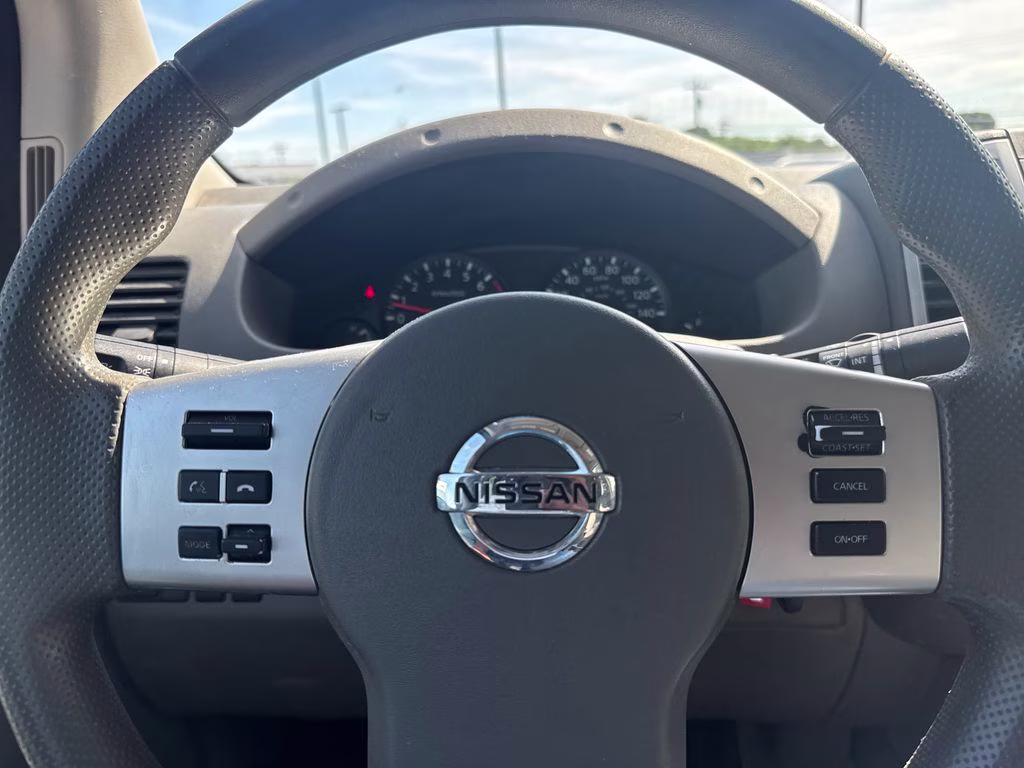 2018 Brilliant Silver Nissan Frontier SV 4X4 Truck