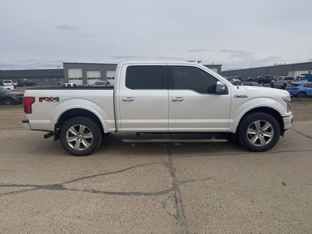 2018 White Ford F-150 Platinum 4X4 Truck