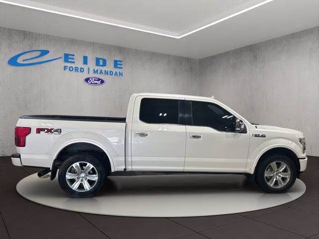2018 White Platinum Metallic Tri-Coat Ford F-150 Platinum 4X4 Truck