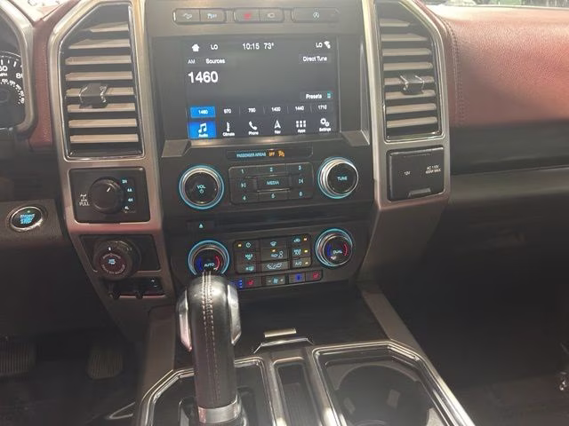 2018 White Platinum Metallic Tri-Coat Ford F-150 Platinum 4X4 Truck