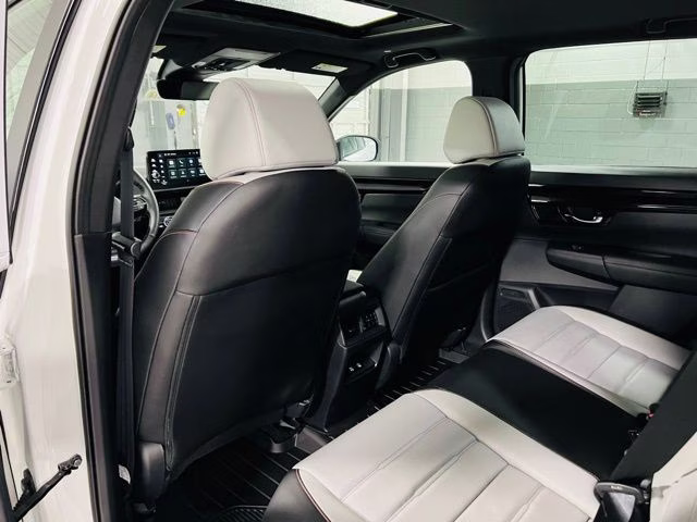 2026 Platinum White Pearl Honda CR-V Hybrid Sport Touring AWD SUV