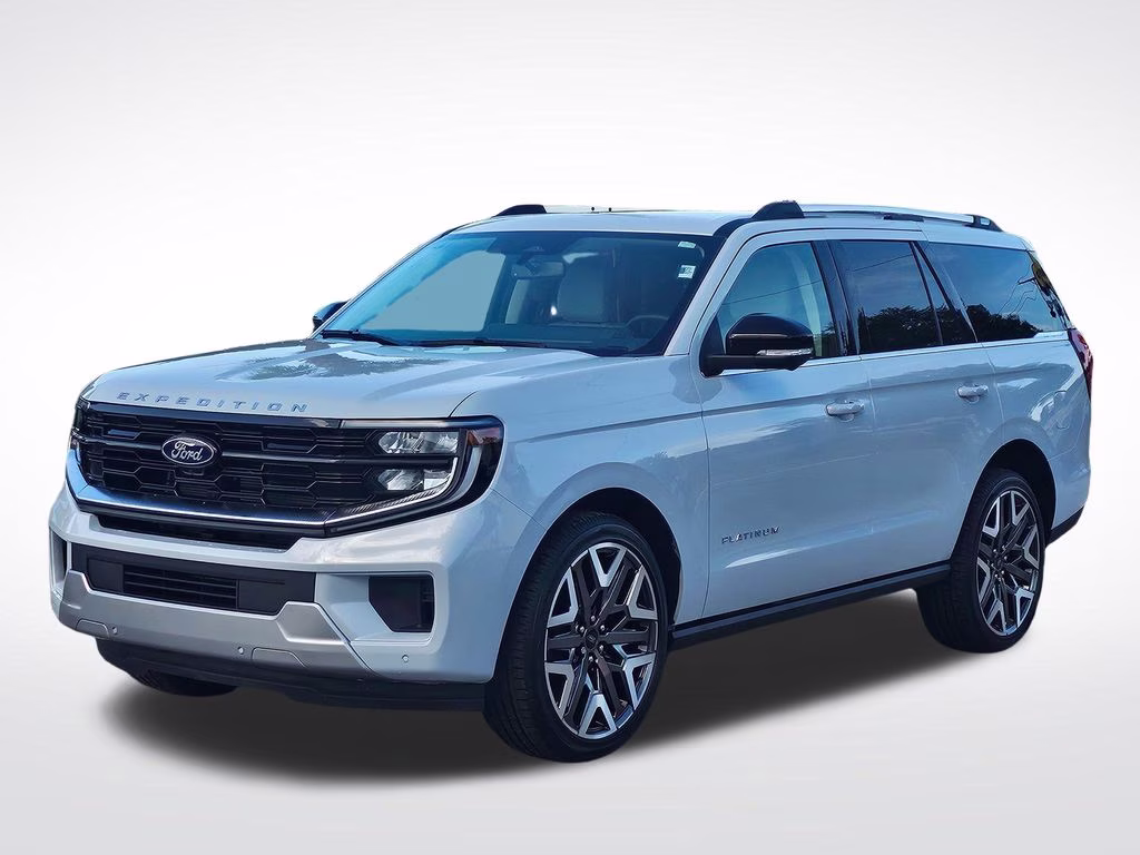 2026 Space Silver Metallic Ford Expedition Platinum 4X4 SUV
