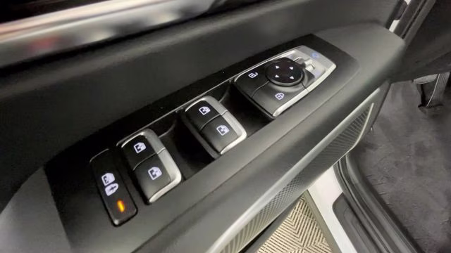 2022 Glacial White Pearl Kia Telluride EX AWD SUV