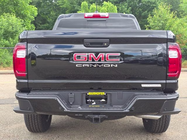2026 Onyx Black GMC Canyon Elevation 4X4 Truck