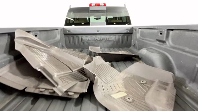 2017 White Frost Tricoat GMC Sierra 1500 Denali 4X4 Truck