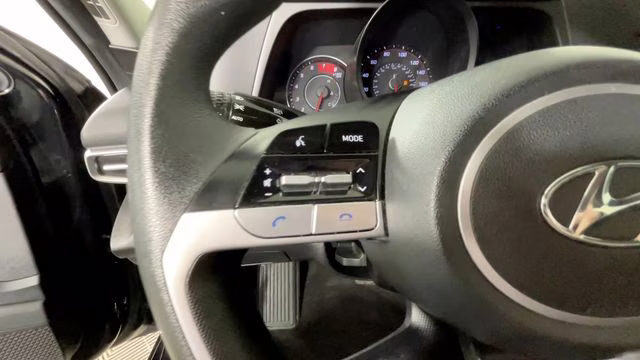 2021 Phantom Black Hyundai Elantra SE FWD Sedan