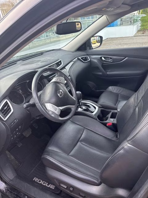 2015 Super Black Nissan Rogue SL AWD SUV
