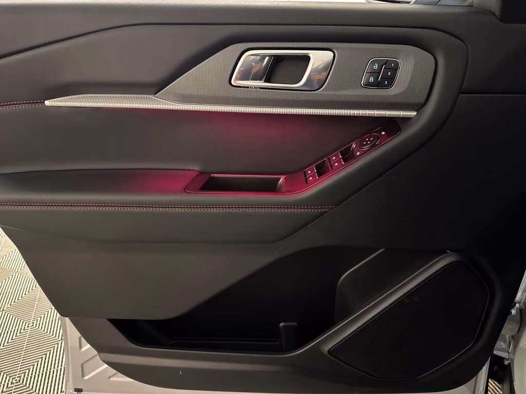 2026 Space White Metallic Ford Explorer ST-Line RWD SUV