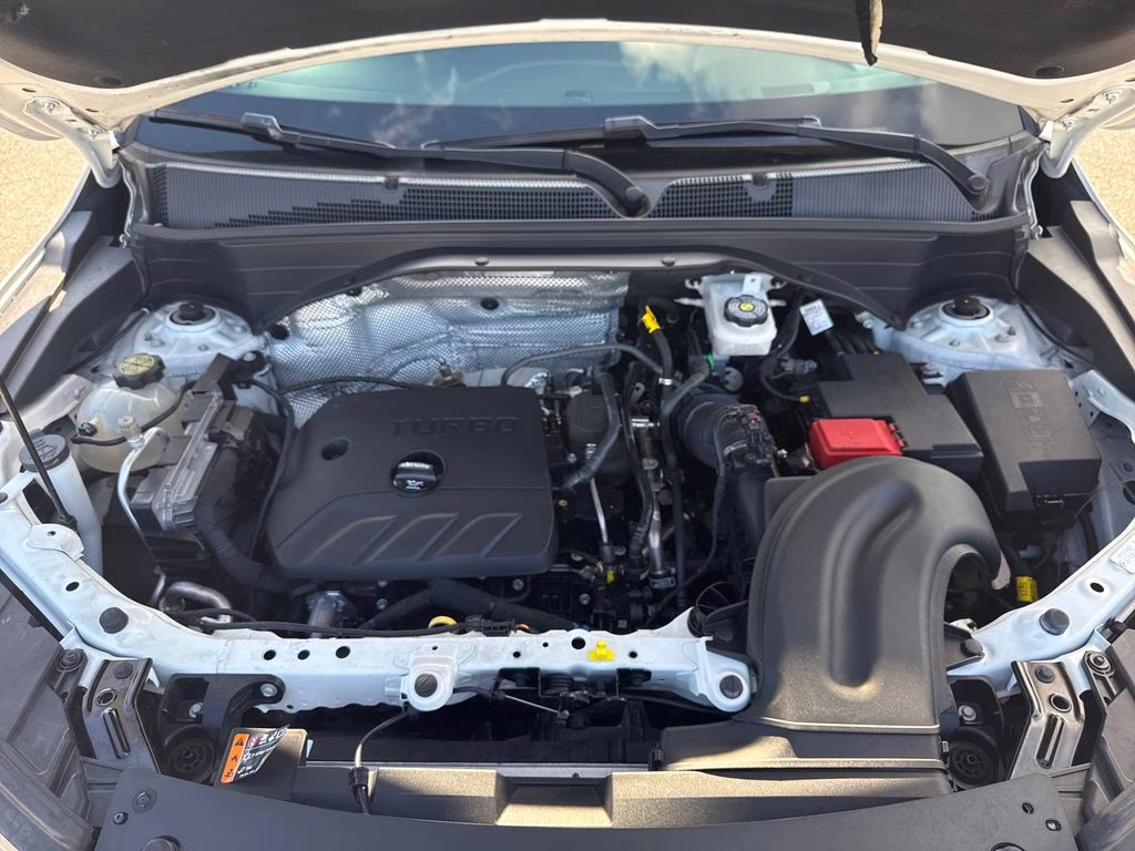 2023 Summit White Chevrolet Trailblazer ACTIV FWD SUV