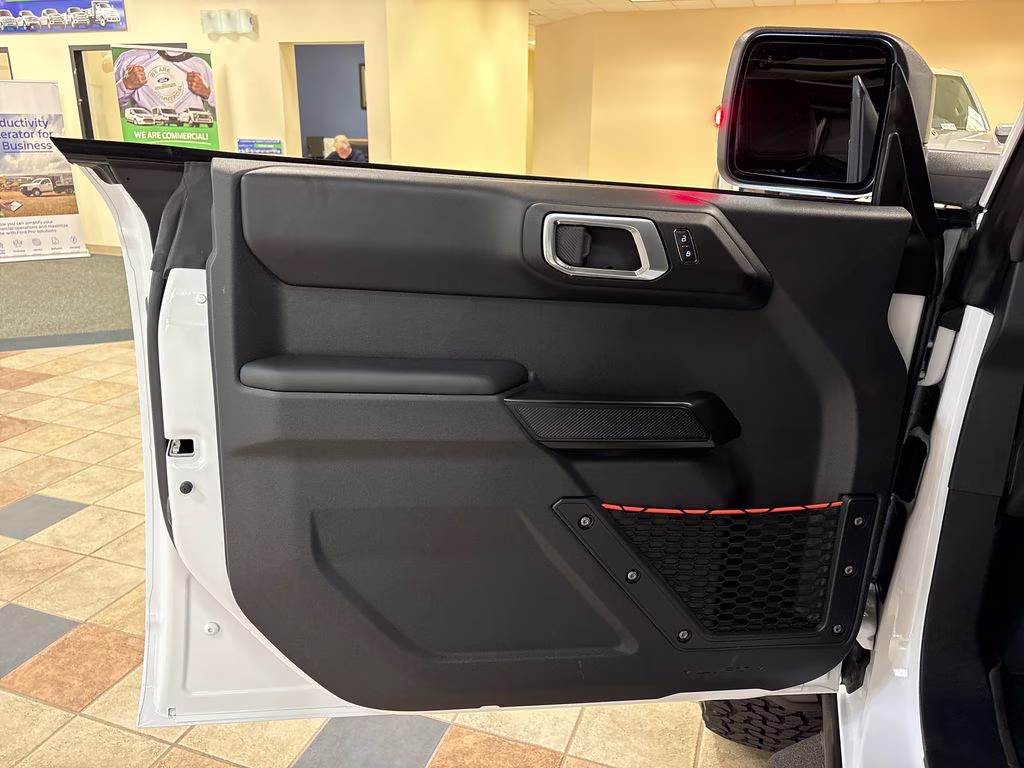 2025 Oxford White Ford Bronco Raptor 4X4 SUV