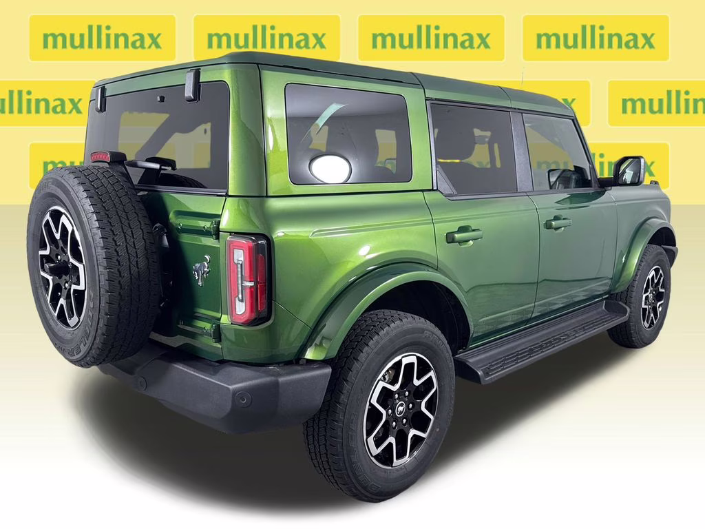 2025 Eruption Green Metallic Ford Bronco Outer Banks 4X4 SUV