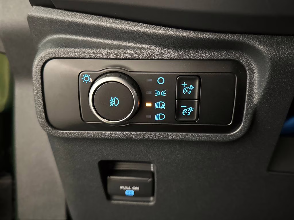 2025 Green Metallic Ford Bronco Outer Banks 4X4 SUV