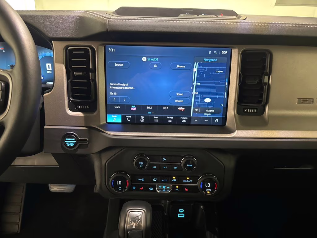 2025 Green Metallic Ford Bronco Outer Banks 4X4 SUV