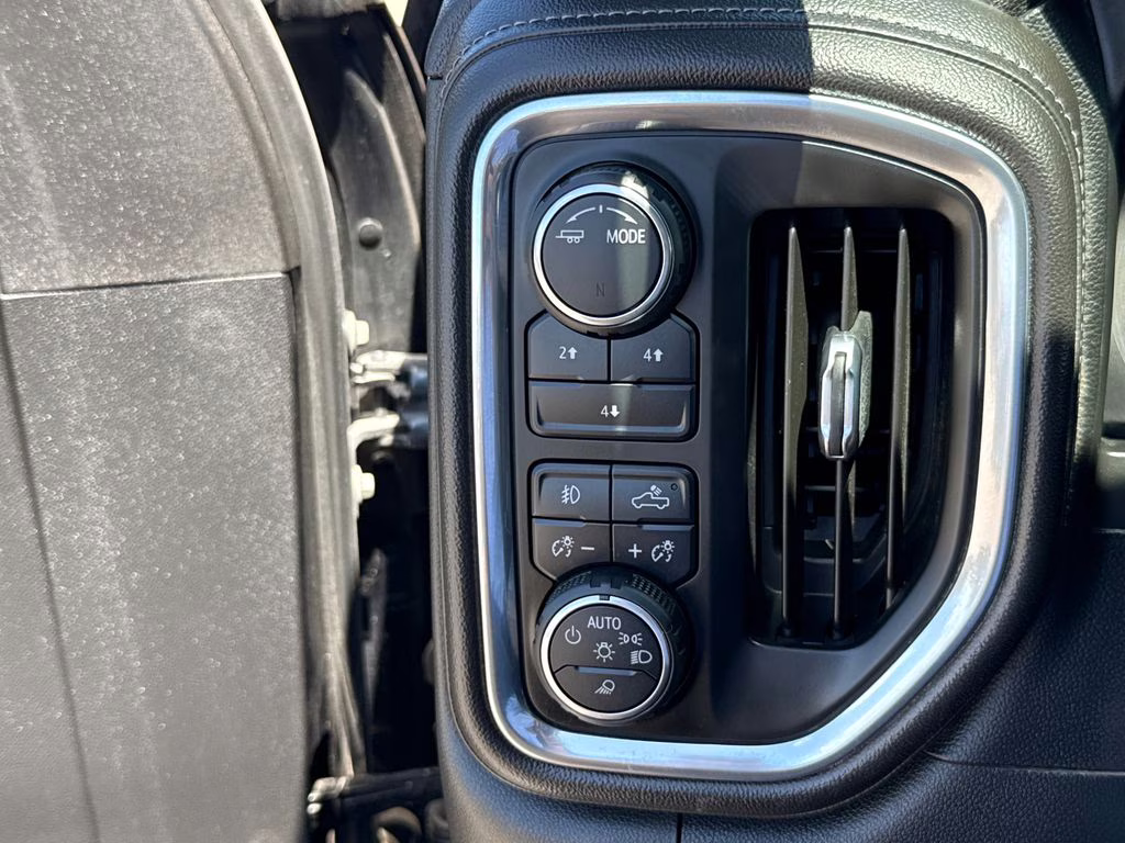 2020 Shadow Gray Metallic Chevrolet Silverado 2500HD LT 4X4 Truck