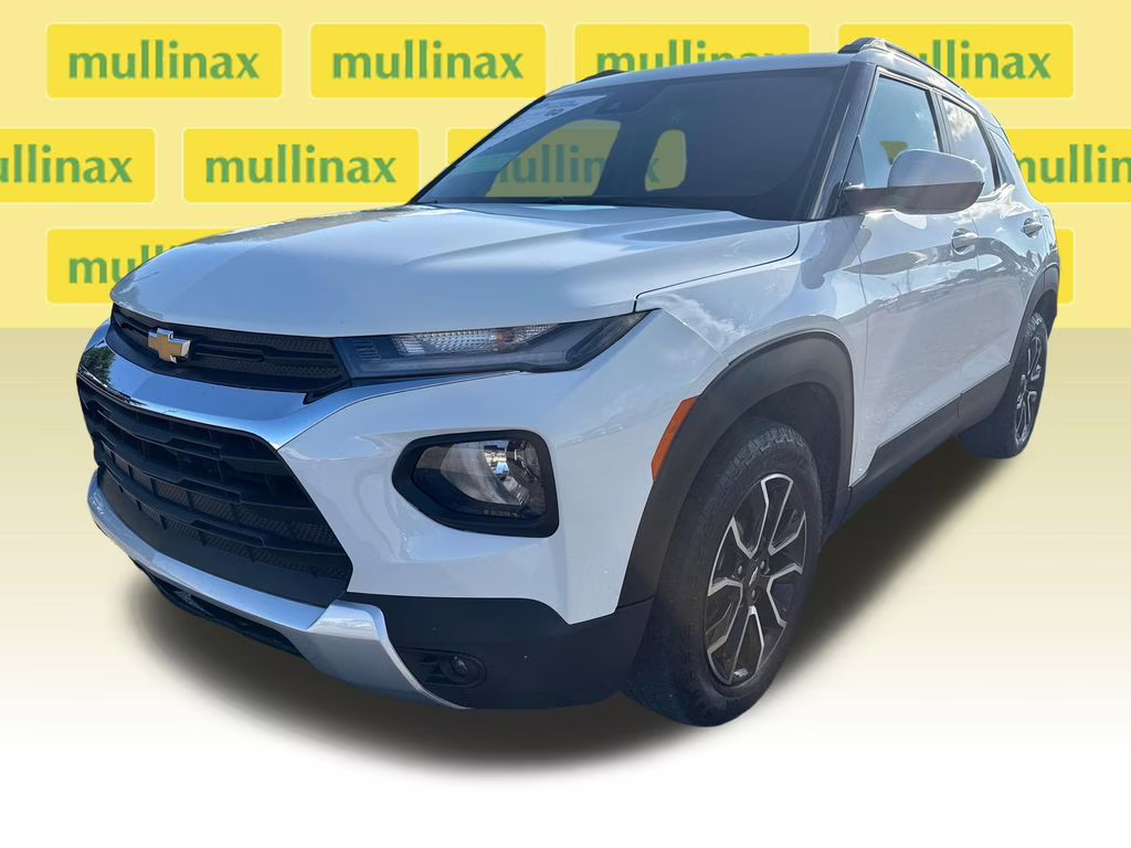 2023 Summit White Chevrolet Trailblazer ACTIV FWD SUV