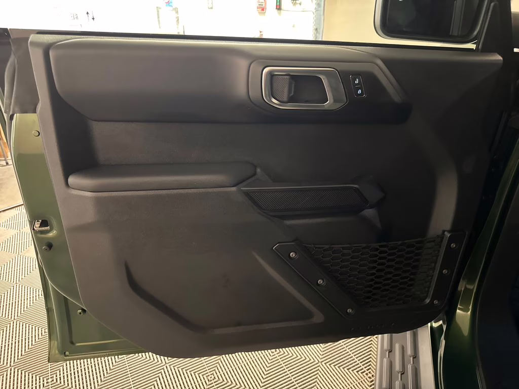 2025 Green Metallic Ford Bronco Outer Banks 4X4 SUV