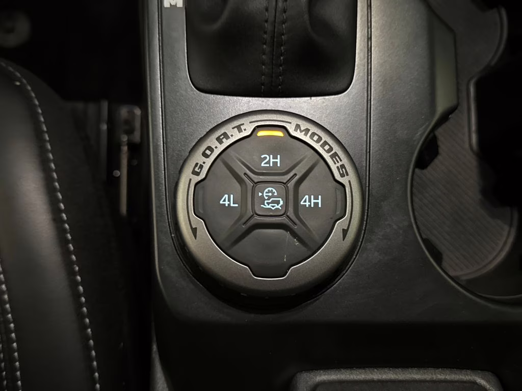 2025 Green Metallic Ford Bronco Outer Banks 4X4 SUV