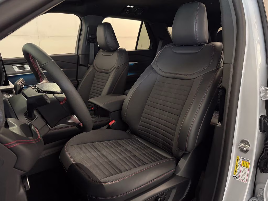 2026 Space White Metallic Ford Explorer ST-Line RWD SUV