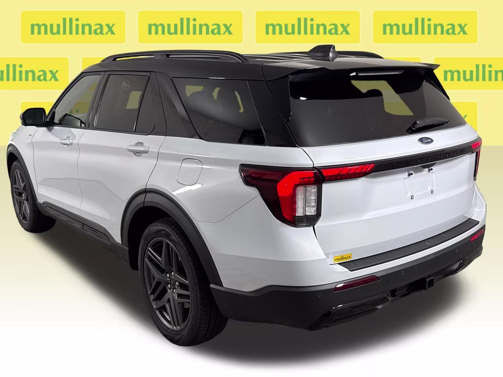 2026 Space White Metallic Ford Explorer ST-Line RWD SUV