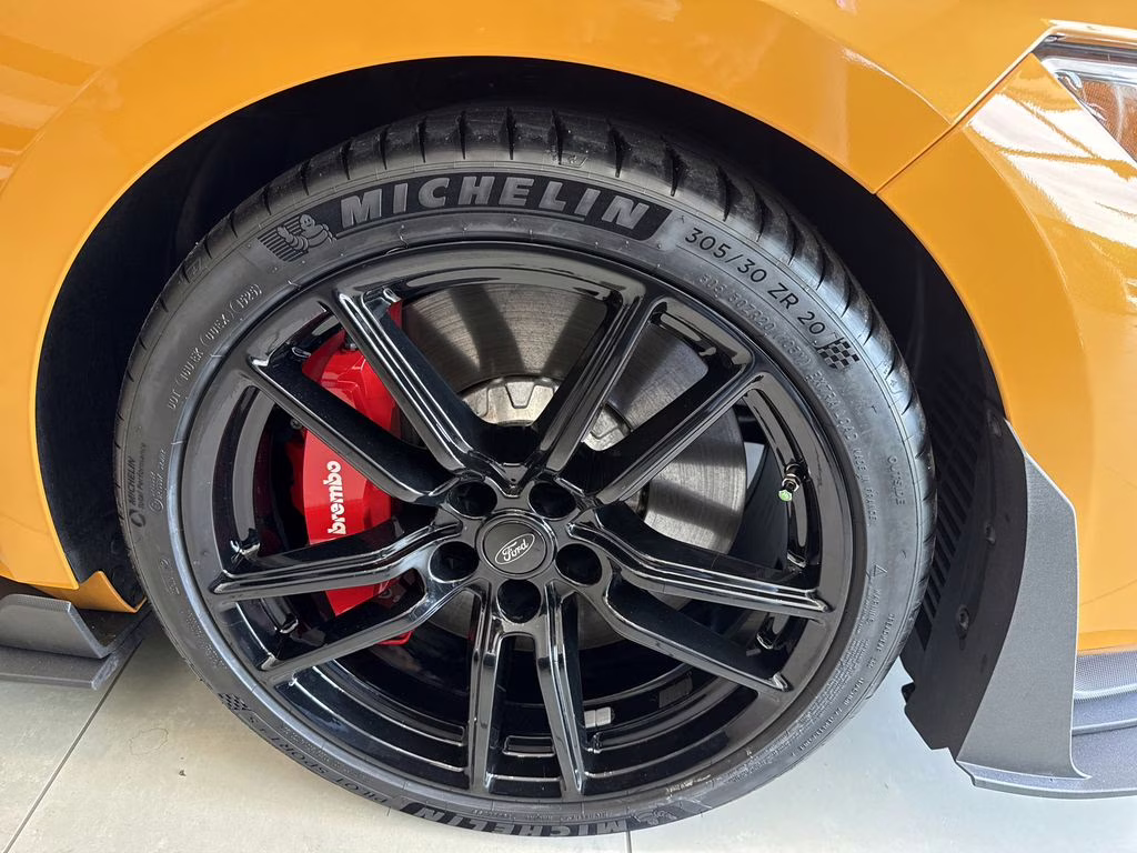 2022 Cyber Orange Metallic Tricoat Ford Mustang Shelby GT500 RWD Coupe