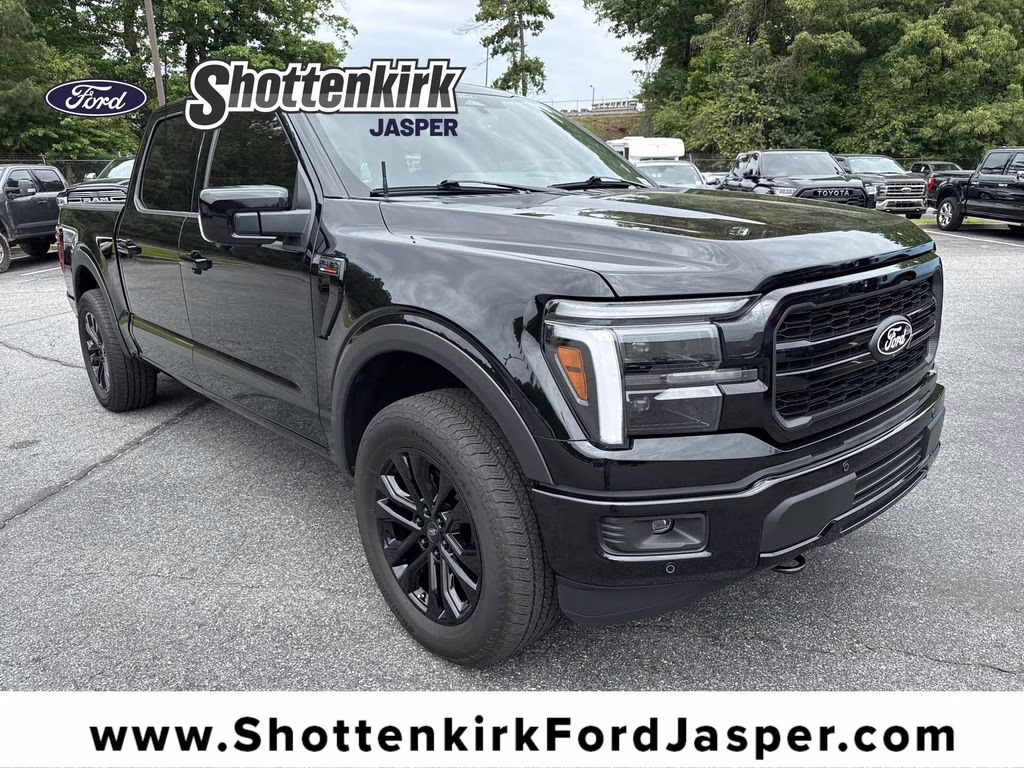 2025 Agate Black Metallic Ford F-150 Lariat 4X4 Truck