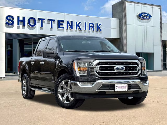 2021 Black Metallic Ford F-150 XLT RWD Truck