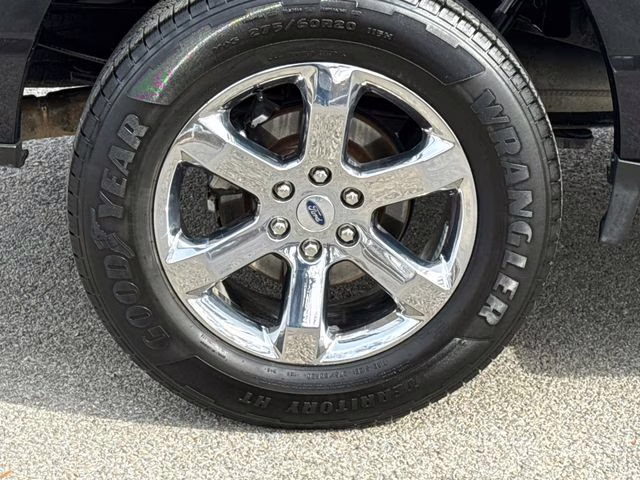 2021 Black Metallic Ford F-150 XLT RWD Truck