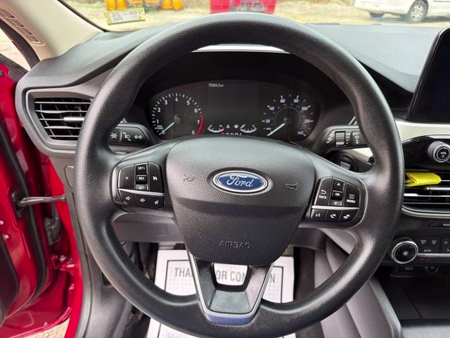 2020 Red Metallic Ford Escape SE AWD SUV
