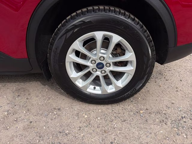 2020 Red Metallic Ford Escape SE AWD SUV