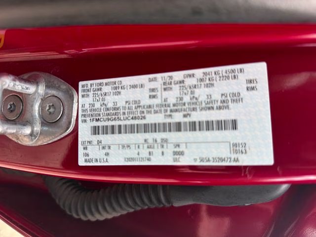 2020 Red Metallic Ford Escape SE AWD SUV