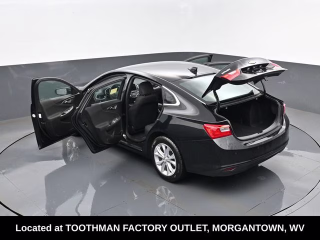 2024 Mosaic Black Metallic Chevrolet Malibu LT FWD Sedan
