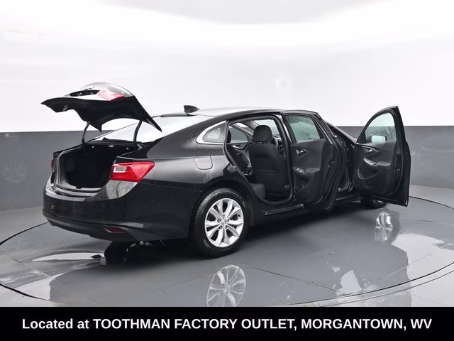 2024 Mosaic Black Metallic Chevrolet Malibu LT FWD Sedan