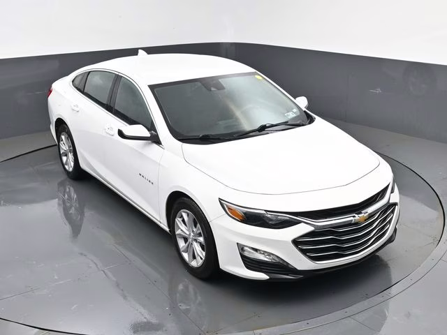 2024 Summit White Chevrolet Malibu LT FWD Sedan