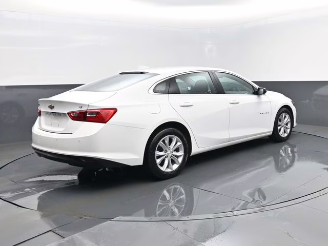 2024 Summit White Chevrolet Malibu LT FWD Sedan