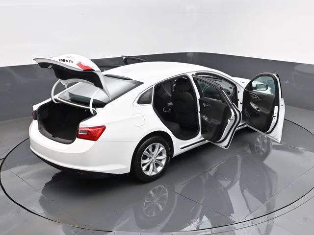 2024 Summit White Chevrolet Malibu LT FWD Sedan