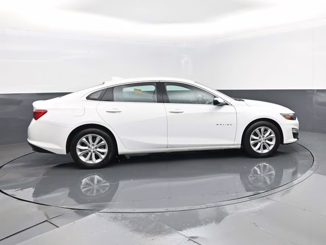 2024 Summit White Chevrolet Malibu LT FWD Sedan