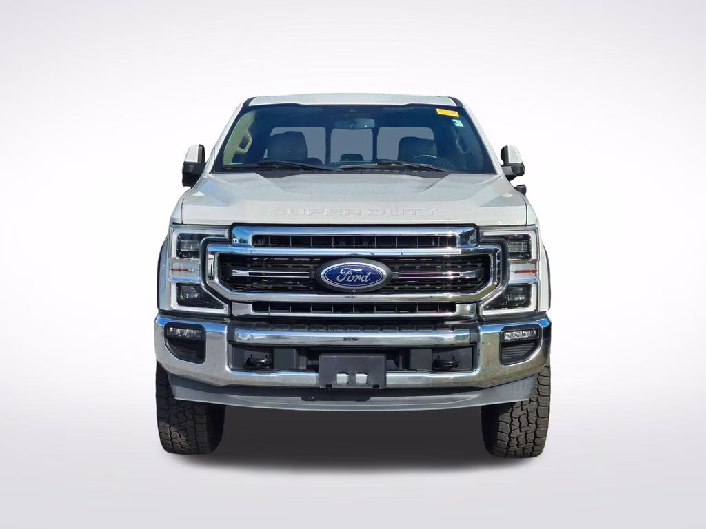 2022 White Ford Super Duty F-250 SRW Lariat 4X4 Truck
