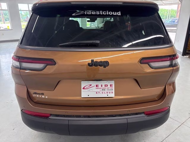 2026 Copper Shino Metallic Clearcoat Jeep Grand Cherokee L Limited 4X4 SUV